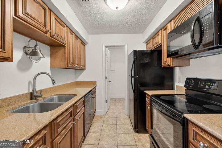 3 bedroom, 2 bathroom, 1,400 sq ft condominium for sale at 2511 Demere Road 5, St. Simons, GA 31522 — photo 8