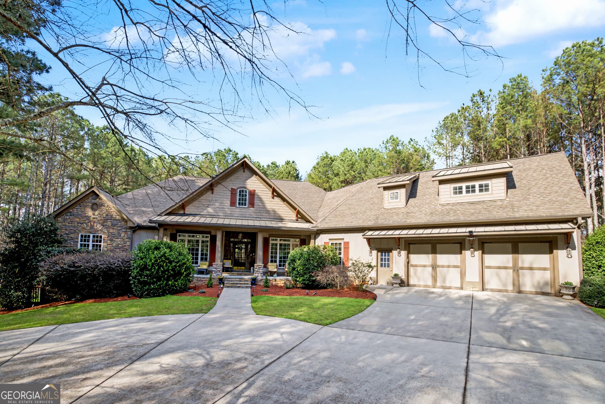 5 bedroom, 5.5 bathroom, 6,178 sq ft single family residence sold at 771 Goza Road, Fayetteville, GA 30215