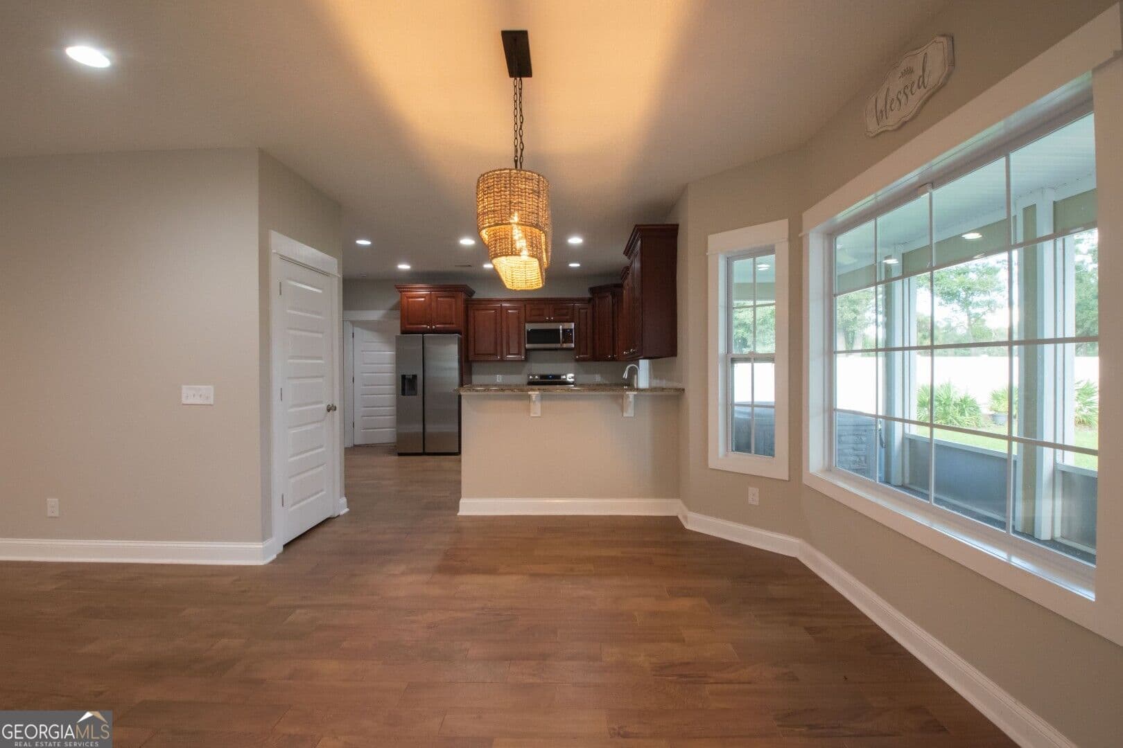4 bedroom, 3.5 bathroom, 2,268 sq ft single family residence for sale at 303 Overlook Bend, Kingsland, GA 31548 — photo 7