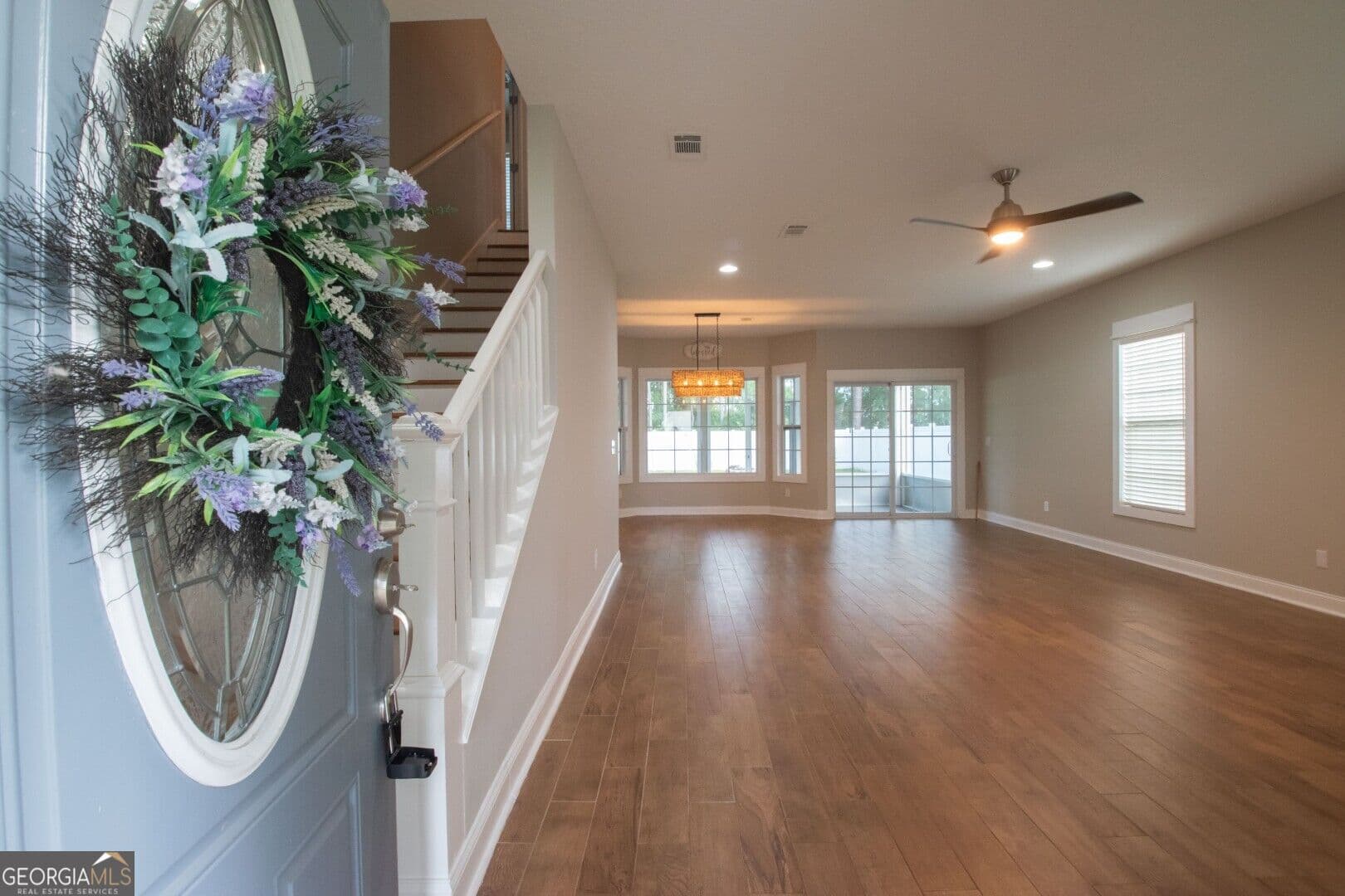 4 bedroom, 3.5 bathroom, 2,268 sq ft single family residence for sale at 303 Overlook Bend, Kingsland, GA 31548 — photo 3