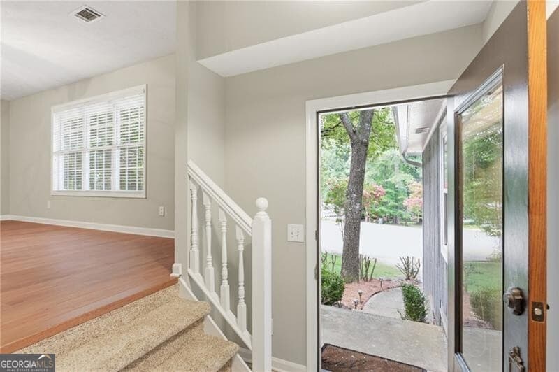 3 bedroom, 2 bathroom, 1,651 sq ft single family residence for sale at 4173 Oak Ferry Drive, Kennesaw, GA 30144 — photo 6
