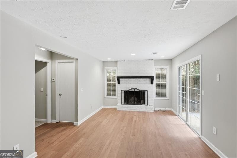 3 bedroom, 2 bathroom, 1,651 sq ft single family residence for sale at 4173 Oak Ferry Drive, Kennesaw, GA 30144 — photo 10