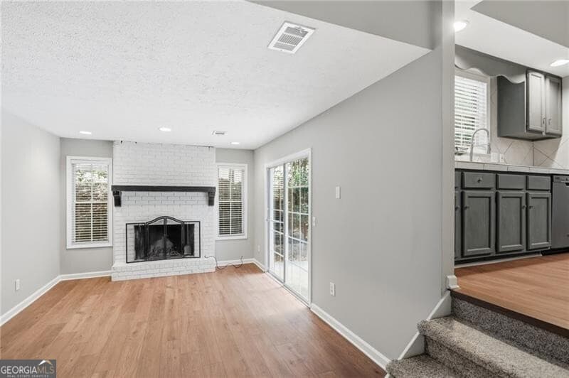 3 bedroom, 2 bathroom, 1,651 sq ft single family residence for sale at 4173 Oak Ferry Drive, Kennesaw, GA 30144 — photo 8
