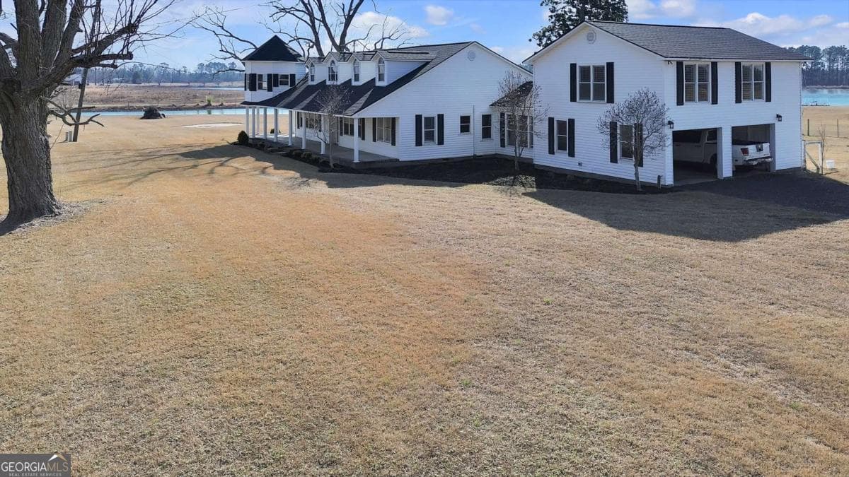 4 bedroom, 4.5 bathroom single family residence for sale at 1832 Douglas Highway, Hazlehurst, GA 31539 — photo 3