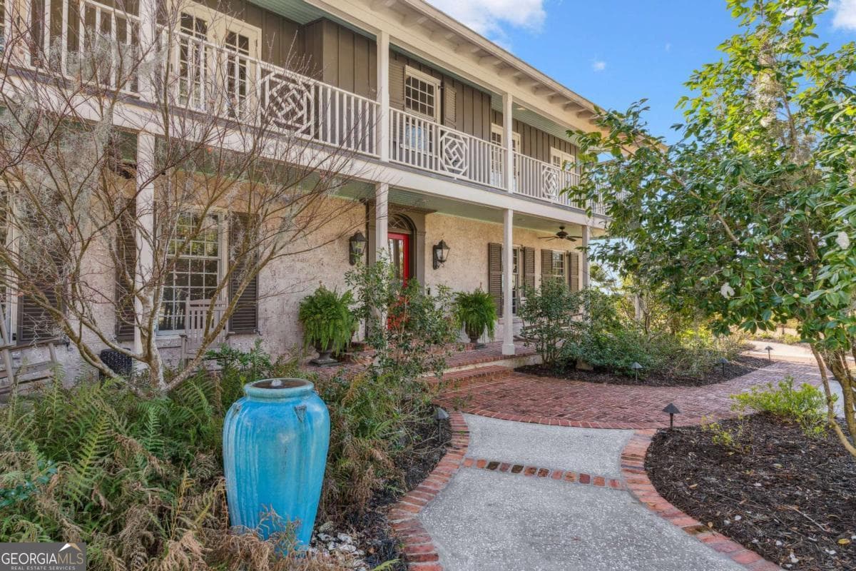 4 bedroom, 5 bathroom, 6,119 sq ft single family residence for sale at 400 Stevens Road, St. Simons, GA 31522 — photo 6