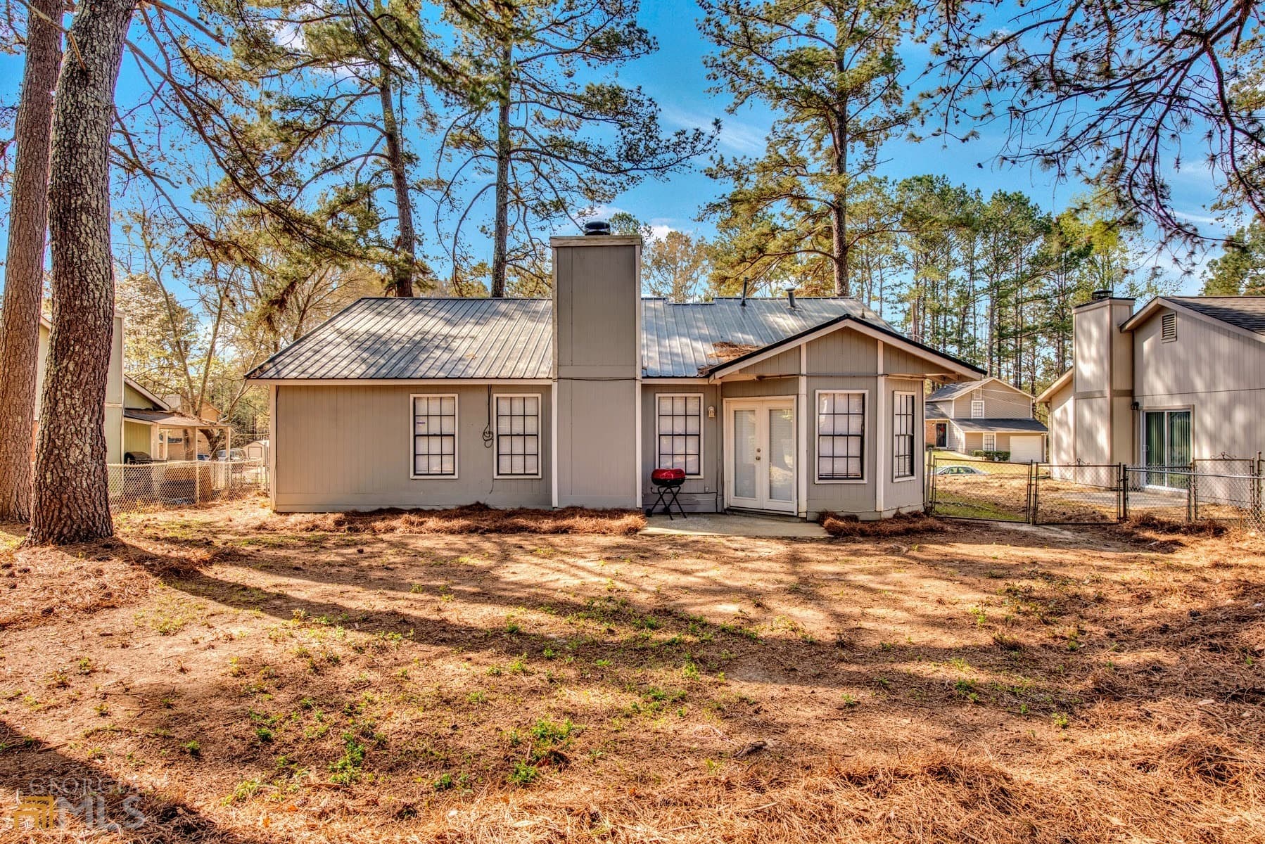 3 bedroom, 2 bathroom, 100 sq ft single family residence for rent at 997 Brandon Hill Way, Jonesboro, GA 30238 for $4,450 a month — photo 4