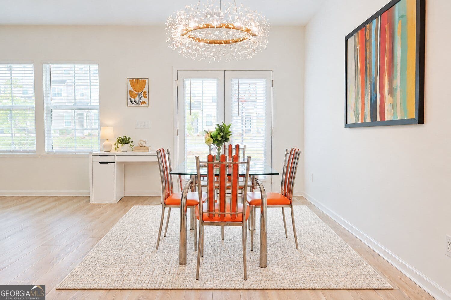 3 bedroom, 2.5 bathroom, 1,901 sq ft townhouse for sale at 515 Sausalito Walk, Suwanee, GA 30024 — photo 2