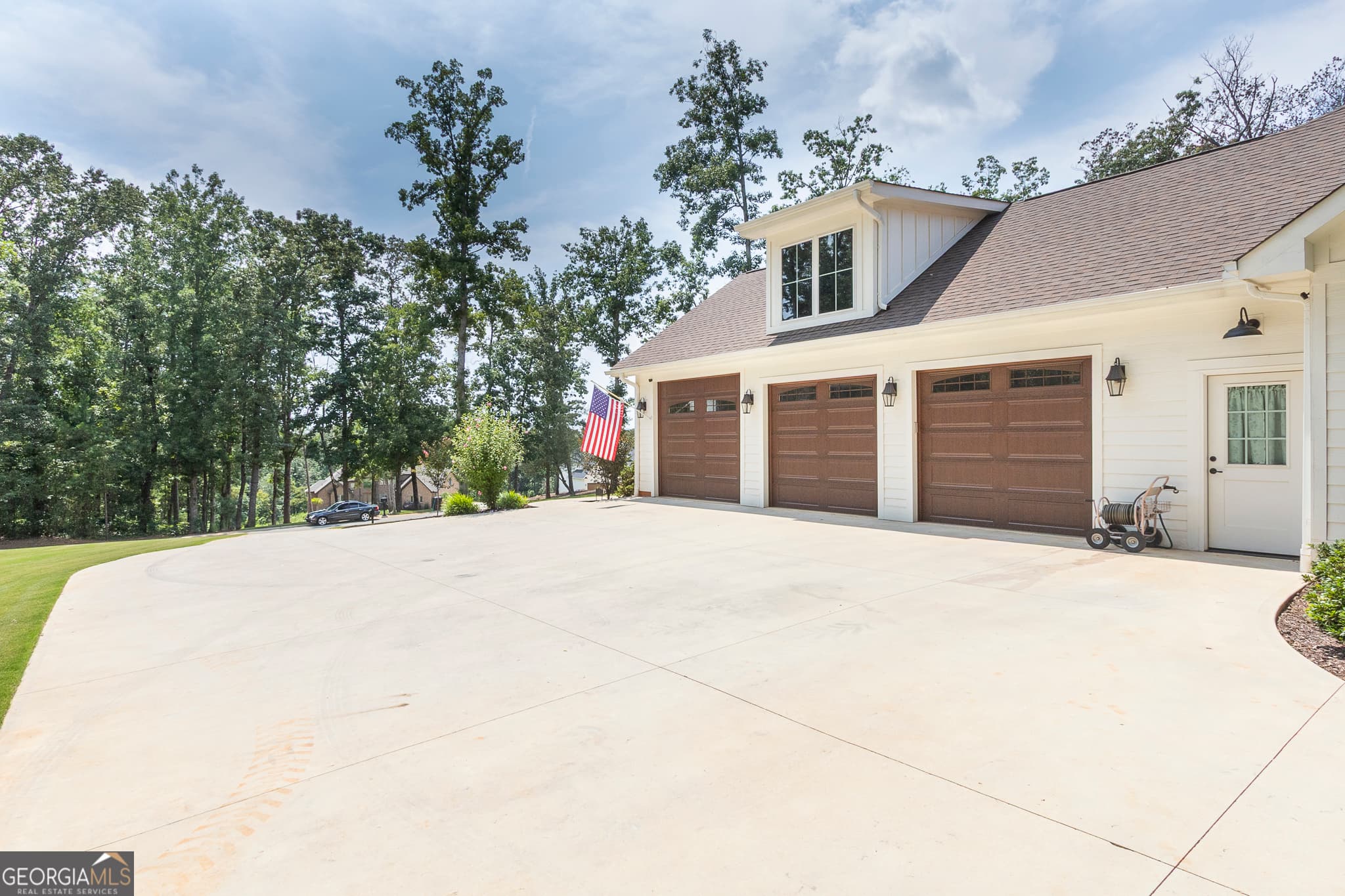 3 bedroom, 2.5 bathroom, 2,800 sq ft single family residence for sale at 1010 Port Anne Cove, Anderson, SC 29625 — photo 6