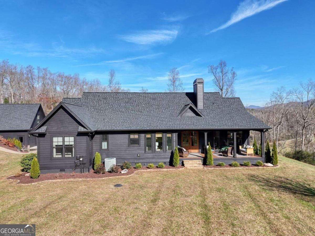 3 bedroom, 3.5 bathroom, 1,986 sq ft single family residence for sale at 215 Harmony Lane, Hiawassee, GA 30546 — photo 7