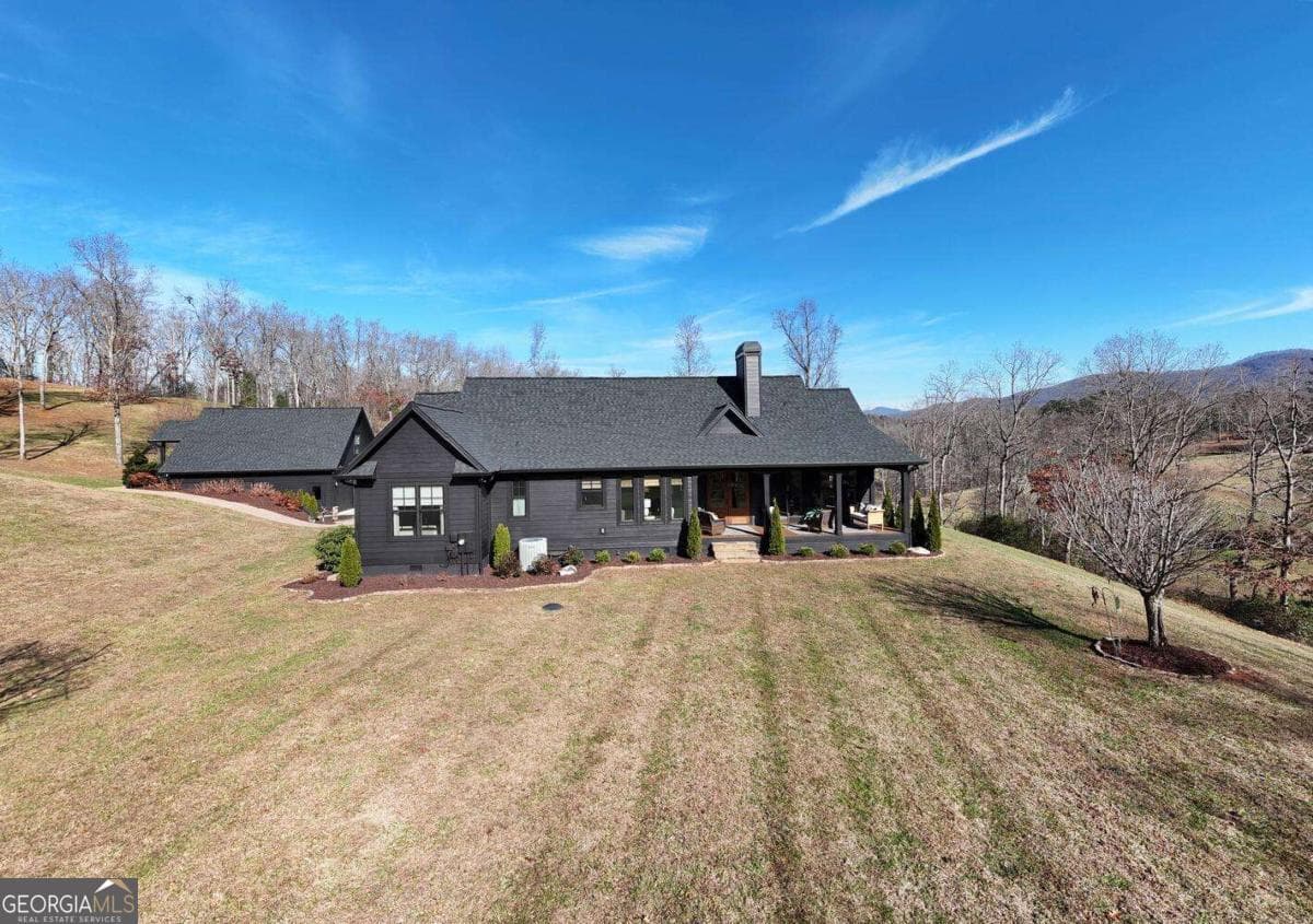 3 bedroom, 3.5 bathroom, 1,986 sq ft single family residence for sale at 215 Harmony Lane, Hiawassee, GA 30546 — photo 8