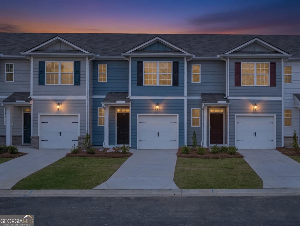 3 bedroom, 2.5 bathroom, 1,418 sq ft townhouse for rent at 1 Sweetspire Drive, Rome, GA 30165 for $1,750 a month — photo 2