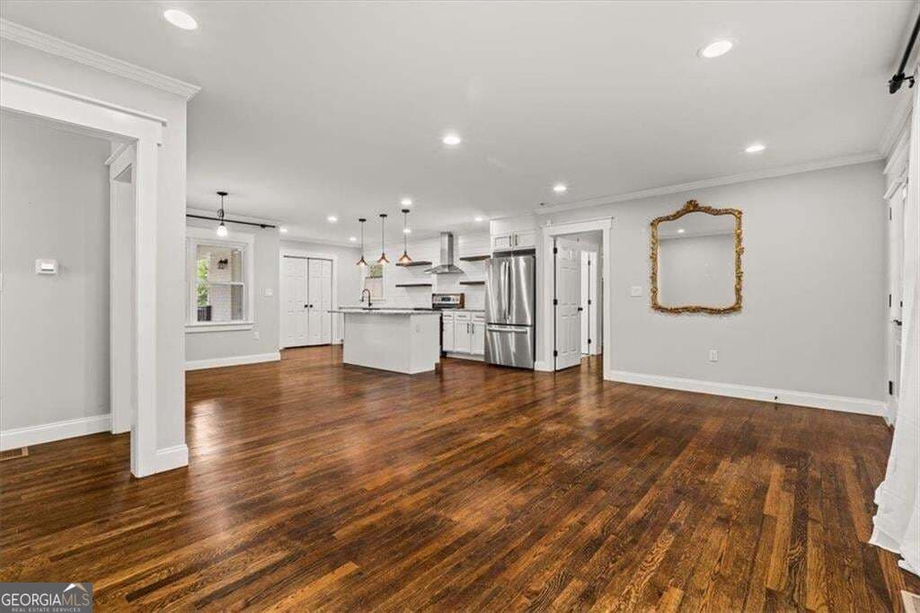 3 bedroom, 2 bathroom, 1,307 sq ft single family residence for sale at 1546 Cloverdale Drive, Marietta, GA 30067 — photo 6