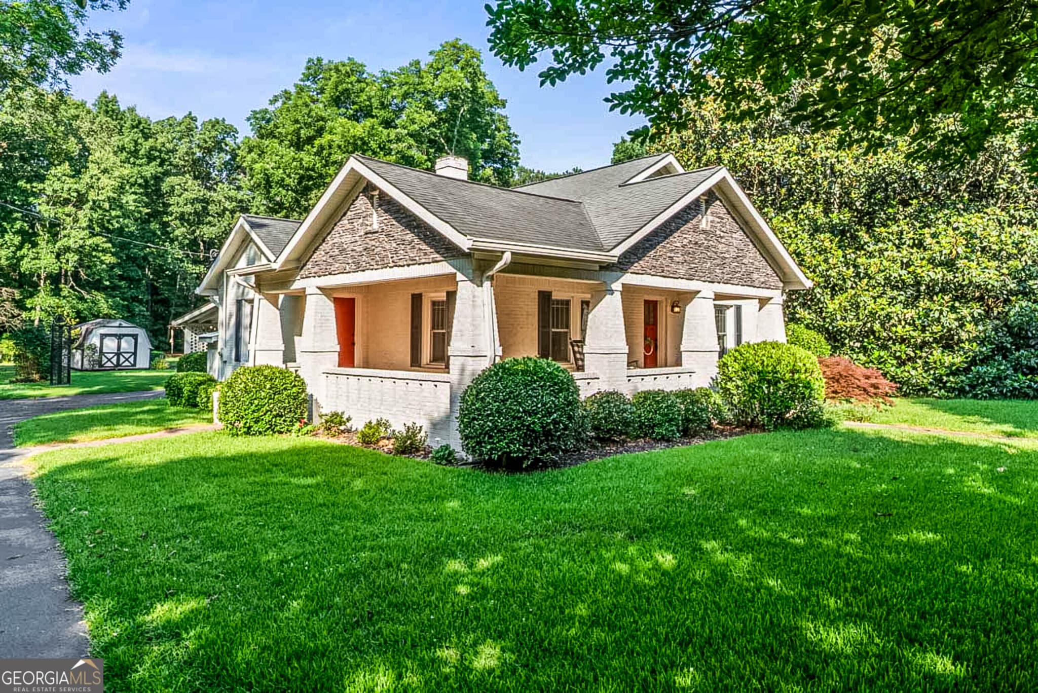 3 bedroom, 2 bathroom, 1,764 sq ft single family residence for sale at 1608 Kelleytown Road, Mcdonough, GA 30252 — photo 3
