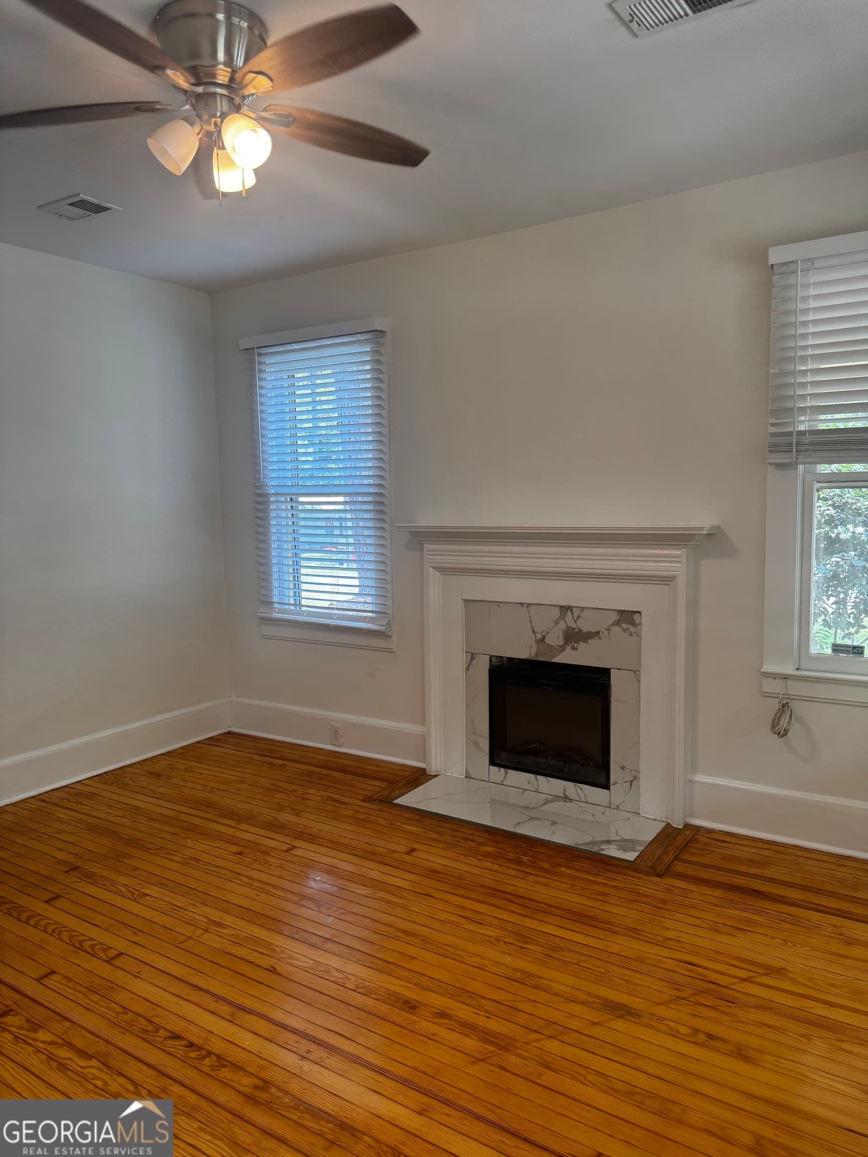 3 bedroom, 2 bathroom, 1,368 sq ft single family residence under contract at 197 Commerce Street, Hawkinsville, GA 31036 — photo 10