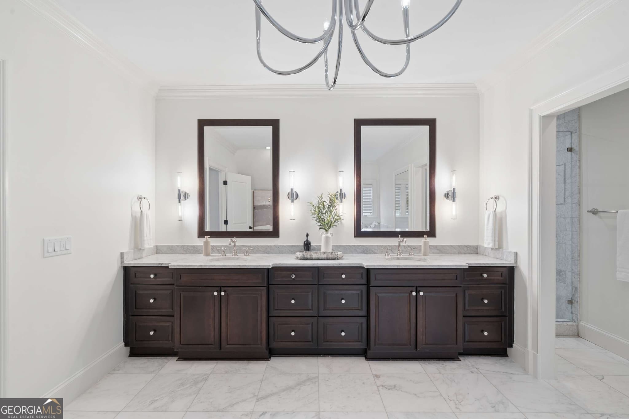 6 bedroom, 7 bathroom, 7,572 sq ft single family residence for sale at 1740 Doncaster Drive, Atlanta, GA 30309 — photo 5