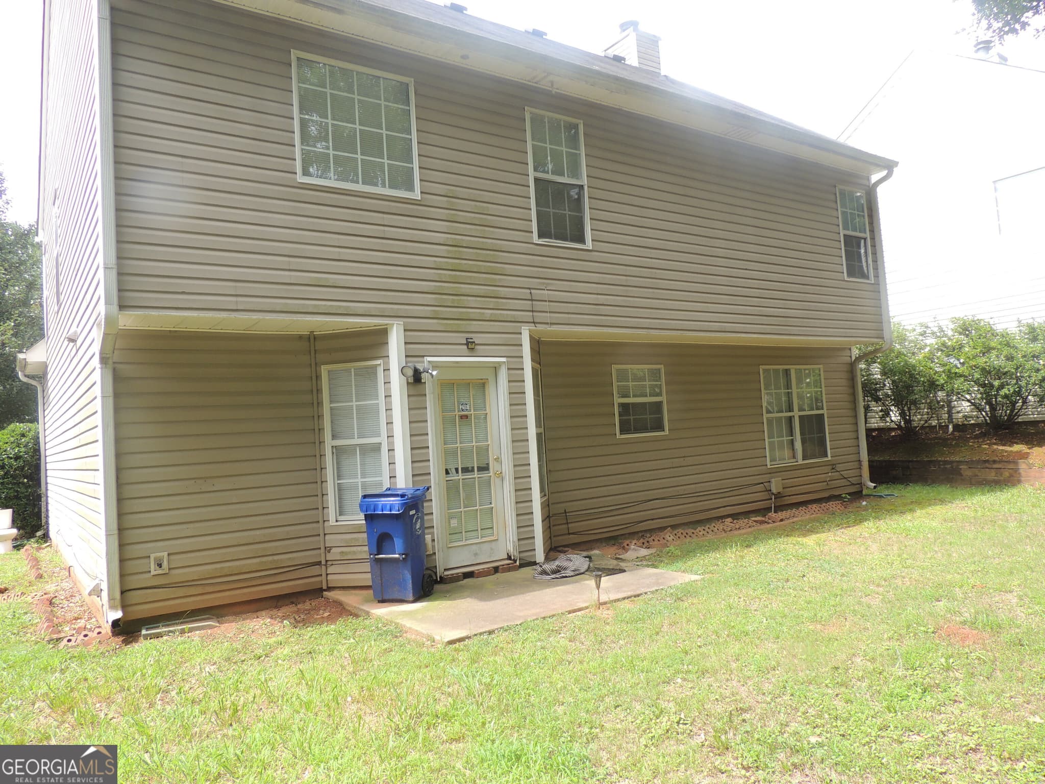 4 bedroom, 2.5 bathroom, 2,248 sq ft single family residence for sale at 6574 Lake Mill Trace, Lithonia, GA 30038 — photo 5