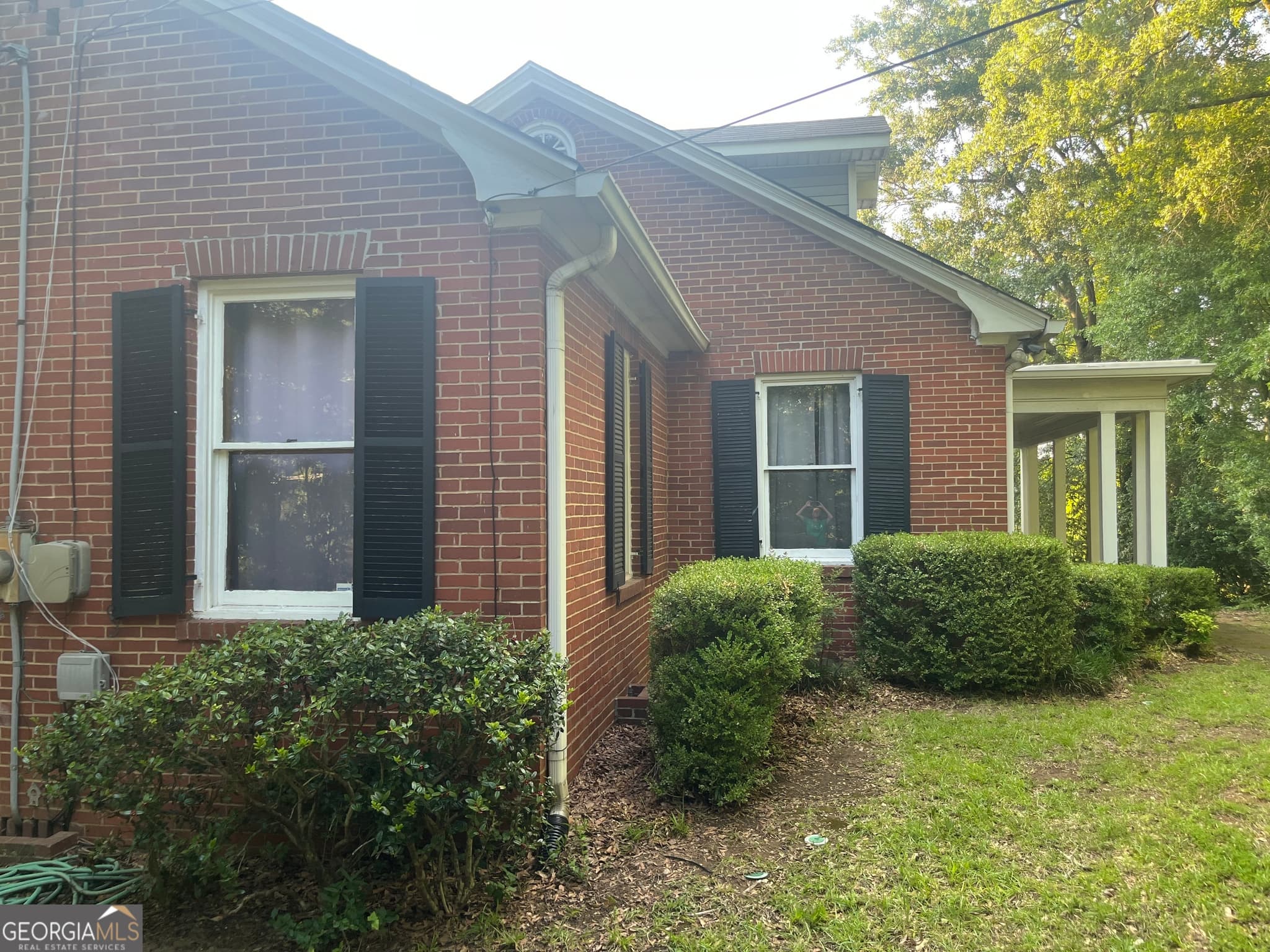 4 bedroom, 3 bathroom, 2,020 sq ft single family residence for sale at 400 N Jefferson Street, Milledgeville, GA 31061 — photo 5