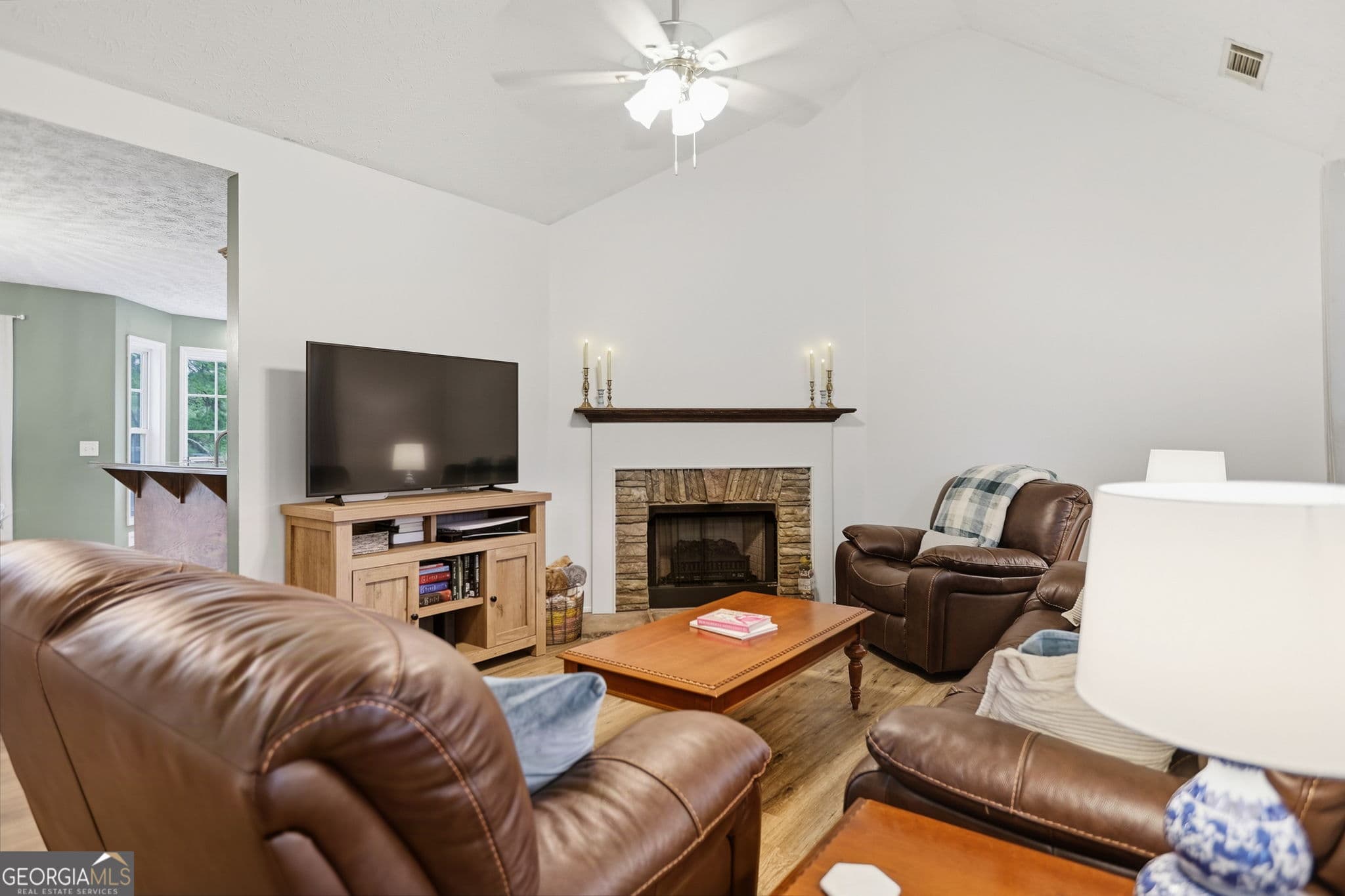 4 bedroom, 2.5 bathroom, 1,683 sq ft single family residence for sale at 405 Turner Road, Newnan, GA 30263 — photo 4