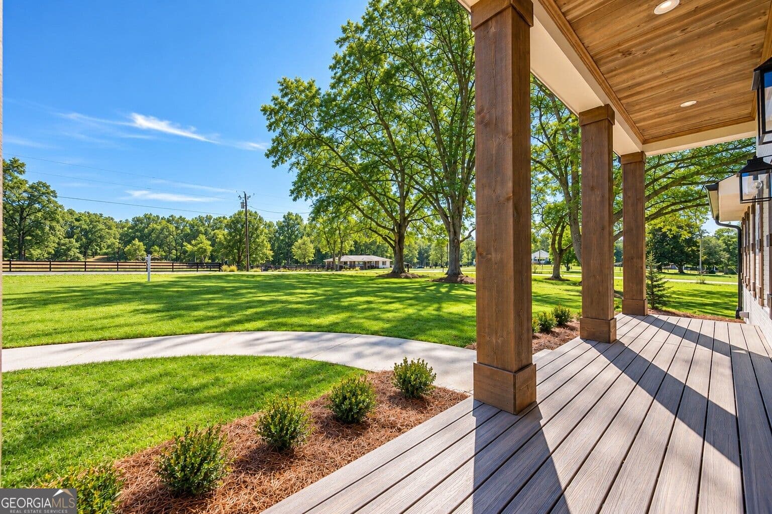 5 bedroom, 3 bathroom, 4,007 sq ft single family residence for sale at 1209 County Line Road, Cumming, GA 30040 — photo 2