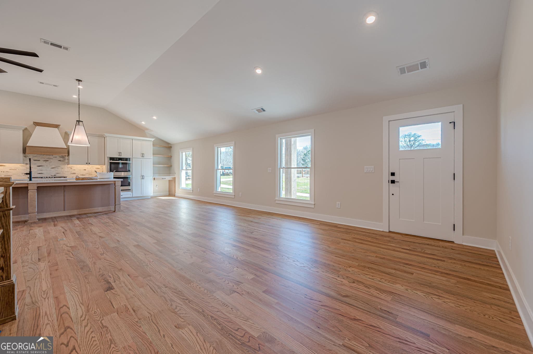 5 bedroom, 3 bathroom, 4,007 sq ft single family residence for sale at 1209 County Line Road, Cumming, GA 30040 — photo 9