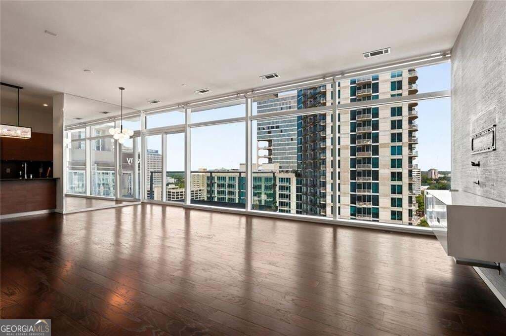 2 bedroom, 2 bathroom, 1,587 sq ft condominium for sale at 45 Ivan Allen Jr Boulevard 1808, Atlanta, GA 30308 — photo 1 of 57