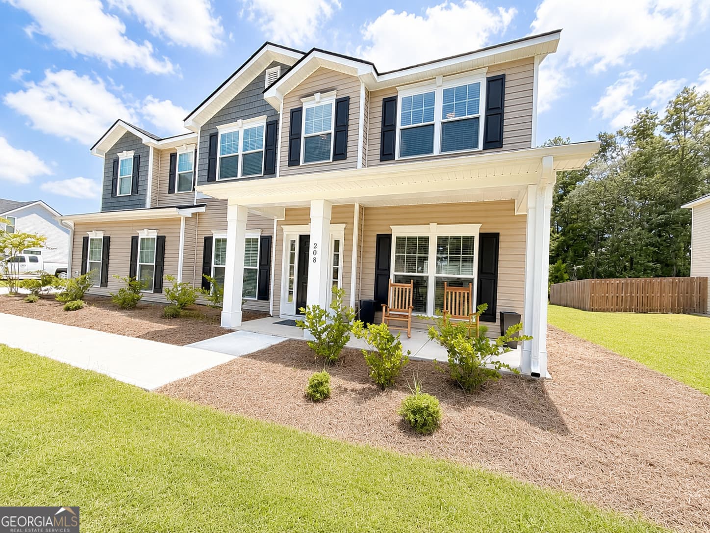 4 bedroom, 2.5 bathroom, 2,712 sq ft single family residence for sale at 208 Northshore Drive, Kingsland, GA 31548 — photo 2