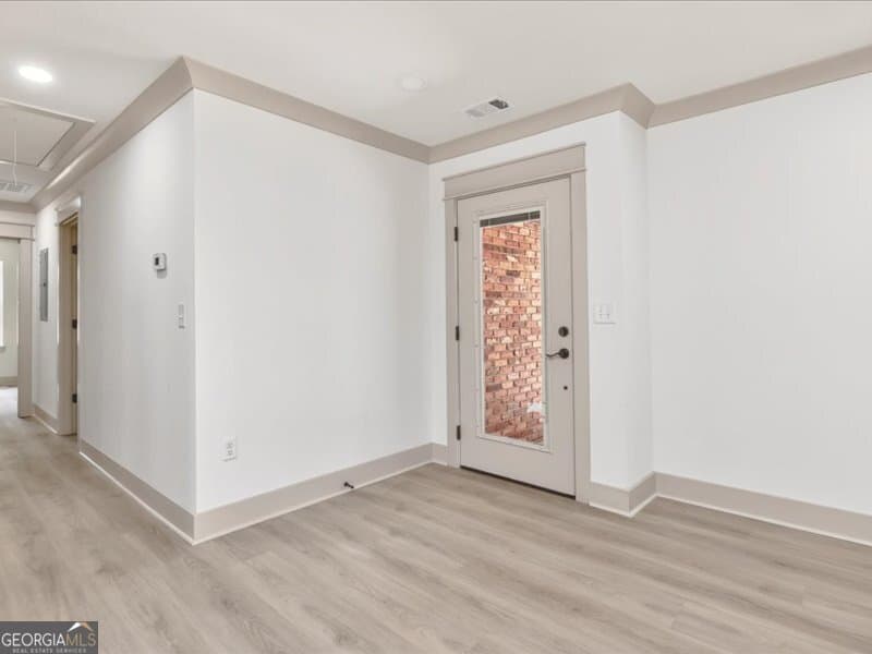 4 bedroom, 3.5 bathroom, 2,950 sq ft single family residence for sale at 216 Ridgeland Drive, Warner Robins, GA 31093 — photo 9