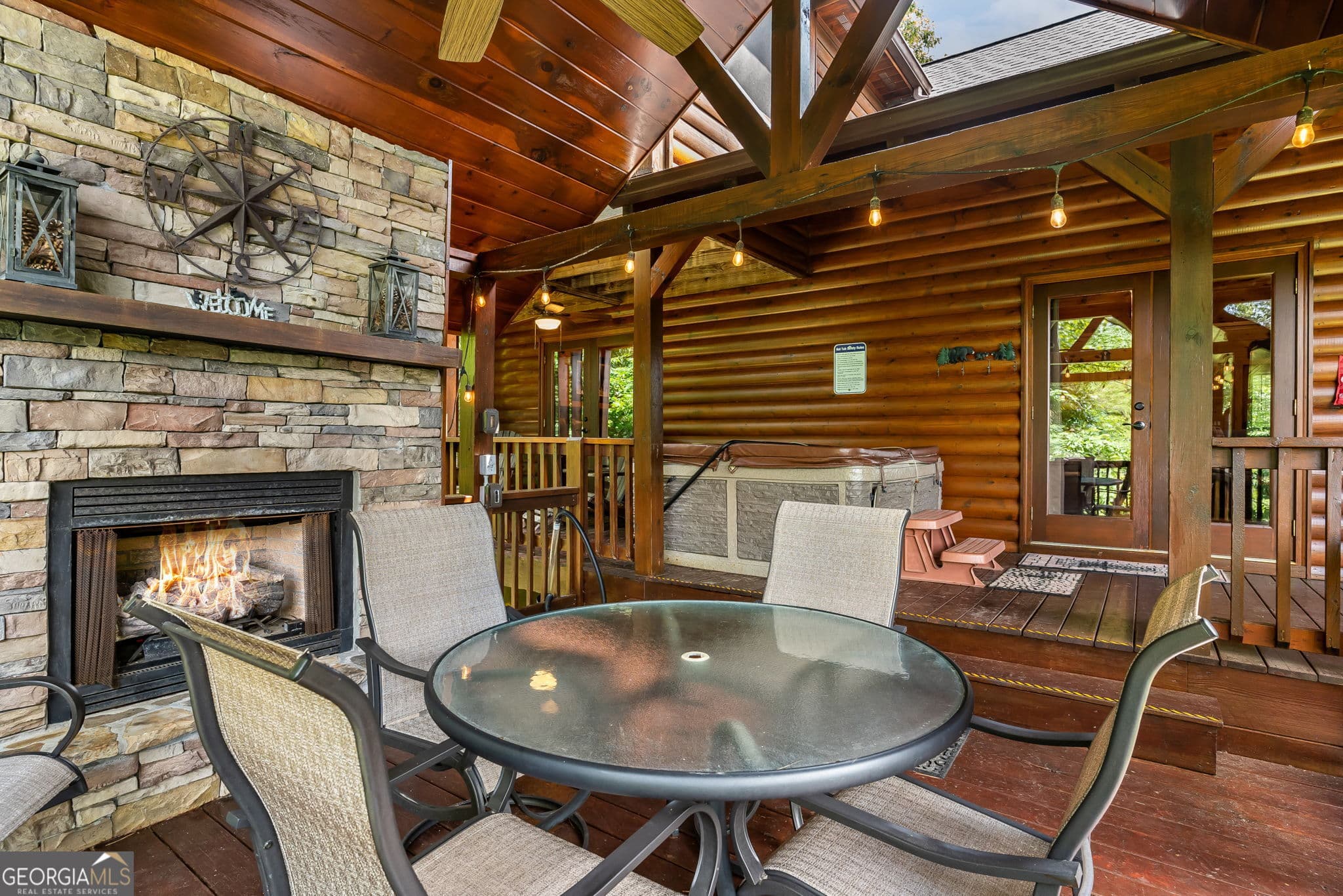 3 bedroom, 3 bathroom, 2,210 sq ft cabin,single family residence for sale at 93 Deer Hunter Trail 1A, Blue Ridge, GA 30513 — photo 8