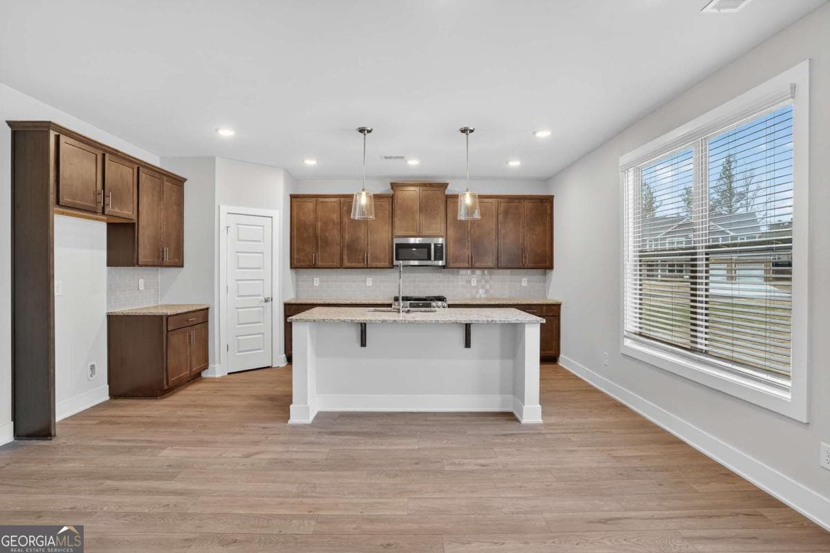 5 bedroom, 2.5 bathroom, 2,735 sq ft single family residence for sale at 8 Killian Manor Drive LOT 257, Adairsville, GA 30103 — photo 5