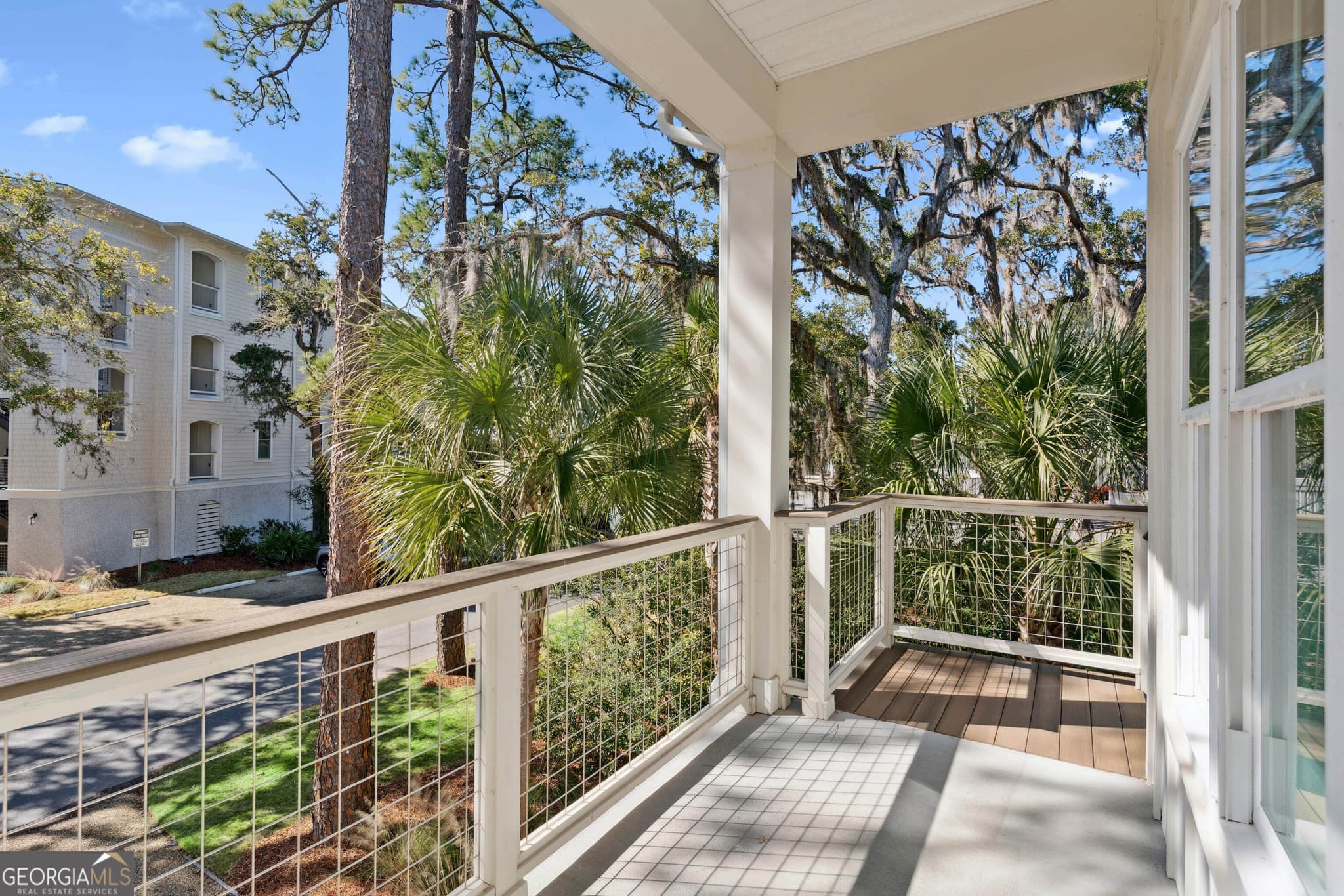 4 bedroom, 3.5 bathroom, 2,385 sq ft townhouse for sale at 39 Harbor Road, Jekyll Island, GA 31527 — photo 3