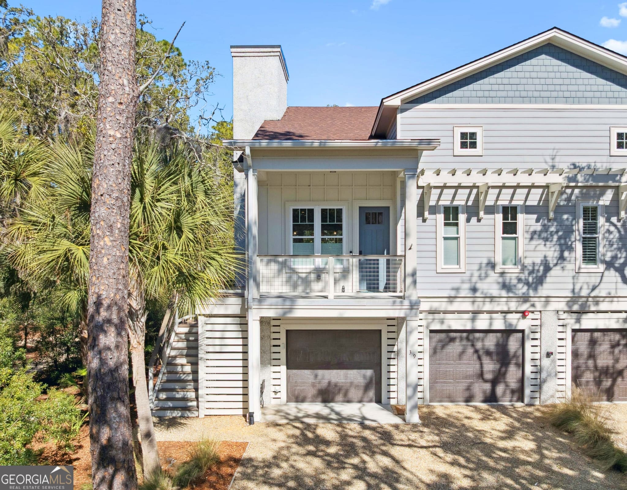 4 bedroom, 3.5 bathroom, 2,385 sq ft townhouse for sale at 39 Harbor Road, Jekyll Island, GA 31527