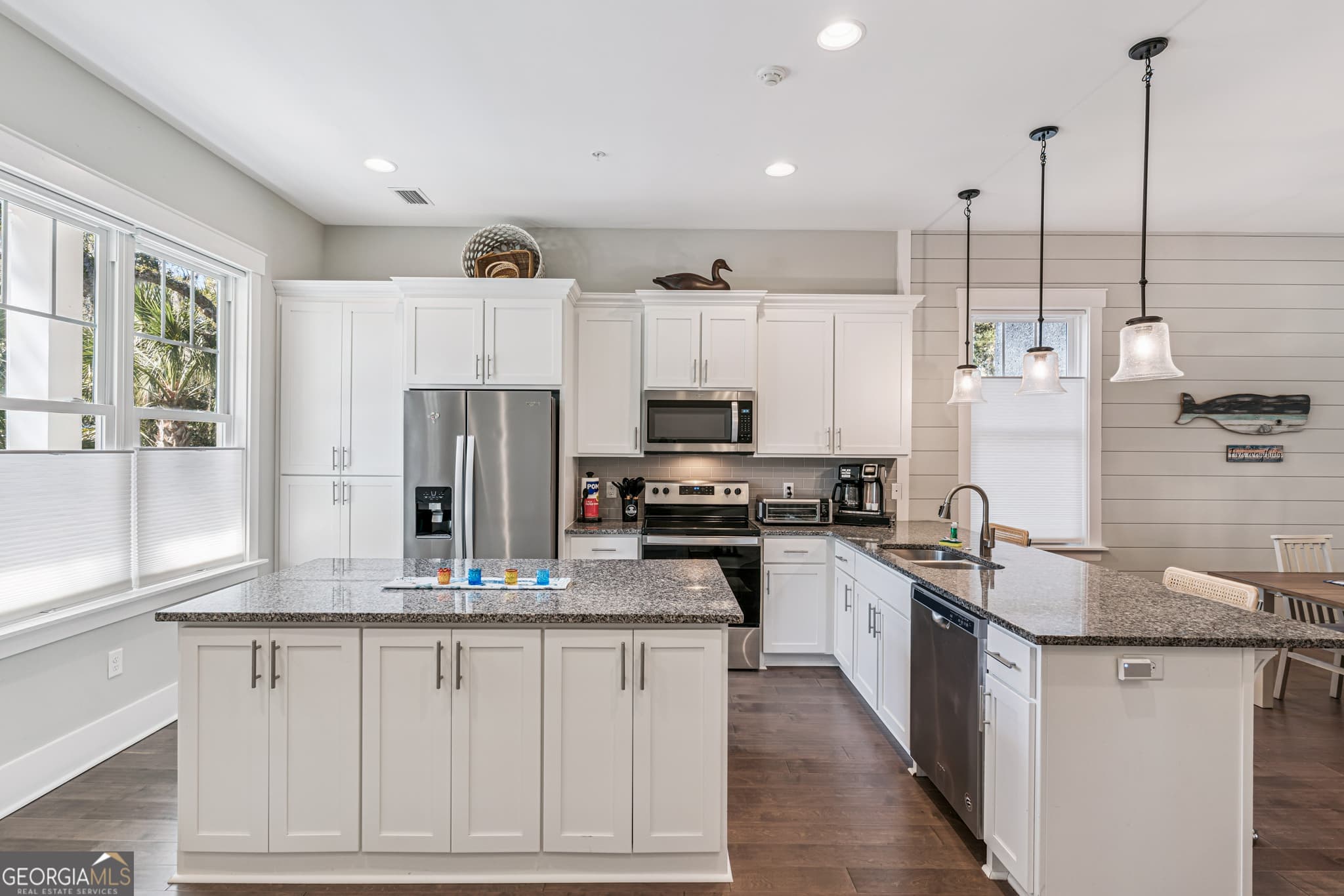 4 bedroom, 3.5 bathroom, 2,385 sq ft townhouse for sale at 39 Harbor Road, Jekyll Island, GA 31527 — photo 5