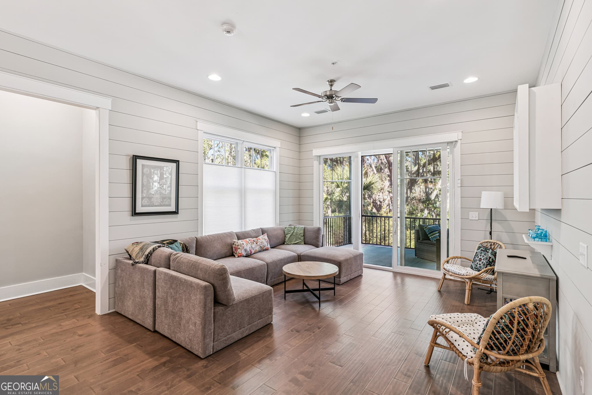 4 bedroom, 3.5 bathroom, 2,385 sq ft townhouse for sale at 39 Harbor Road, Jekyll Island, GA 31527 — photo 10