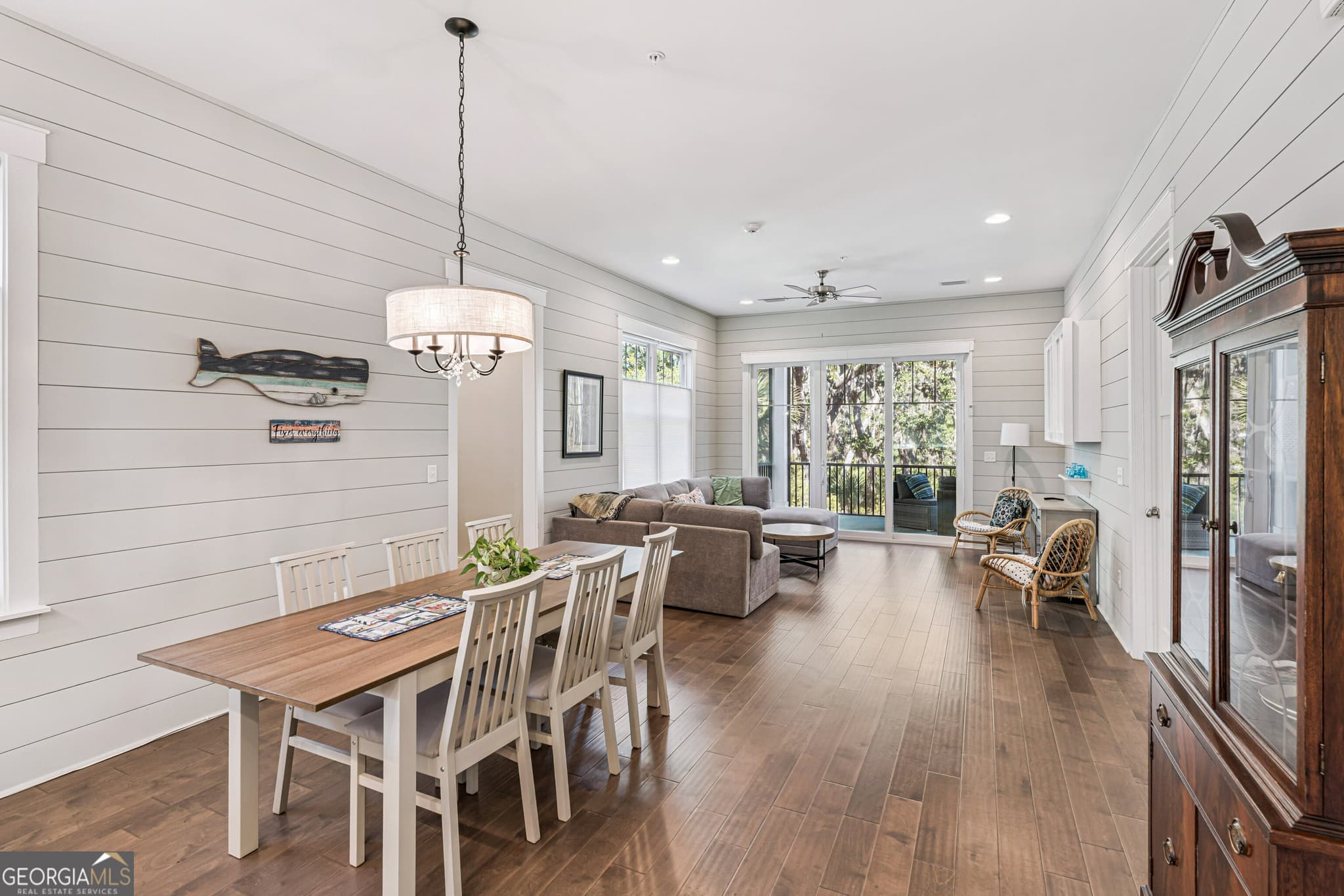4 bedroom, 3.5 bathroom, 2,385 sq ft townhouse for sale at 39 Harbor Road, Jekyll Island, GA 31527 — photo 8