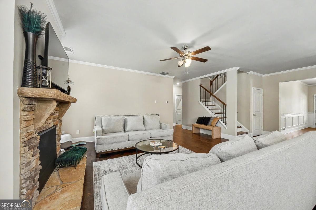 4 bedroom, 3 bathroom, 3,338 sq ft single family residence for sale at 15 Eastcreek Court, Dallas, GA 30132 — photo 7