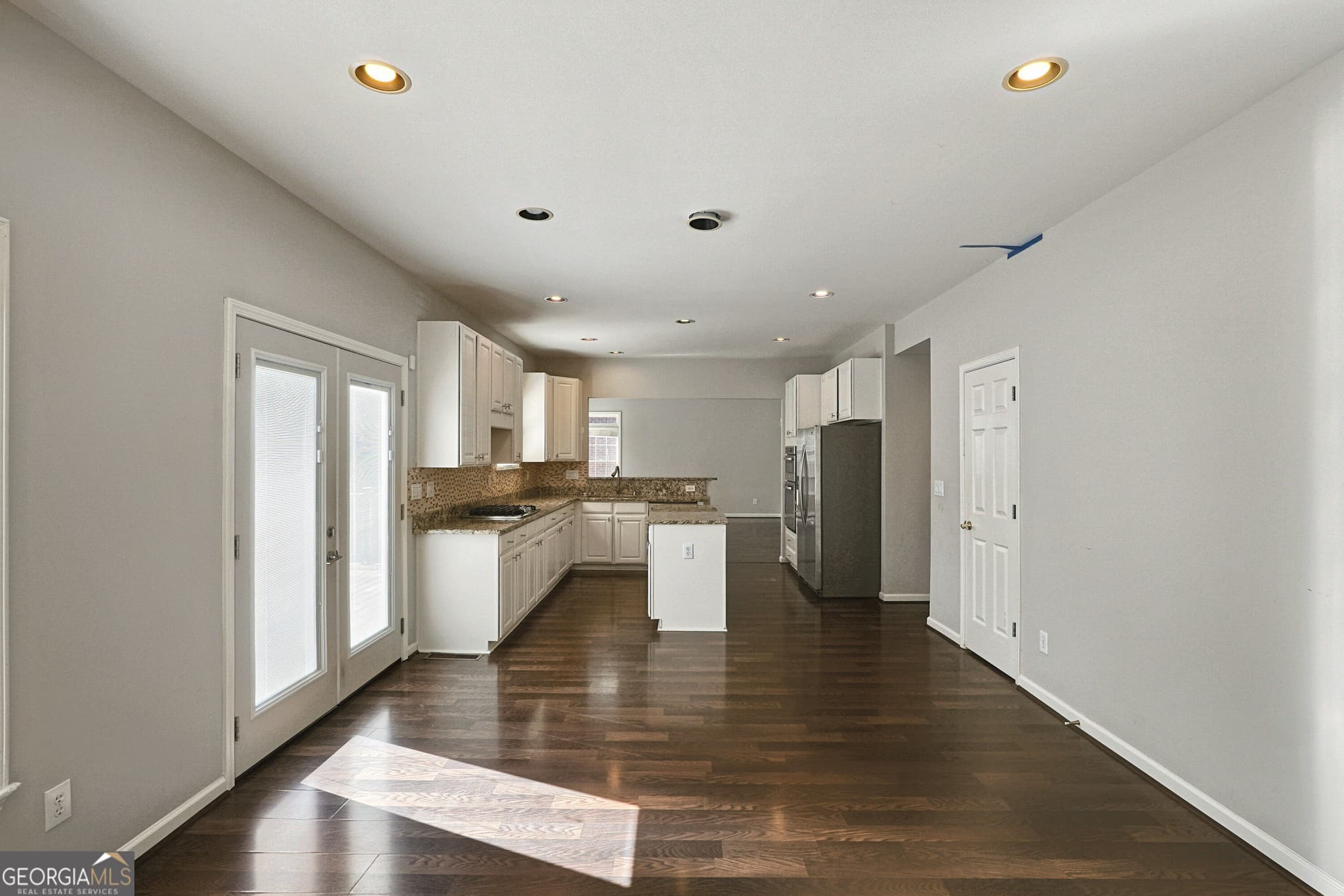 4 bedroom, 2.5 bathroom, 3,303 sq ft single family residence for sale at 1644 Omara Lane, Smyrna, GA 30082 — photo 7