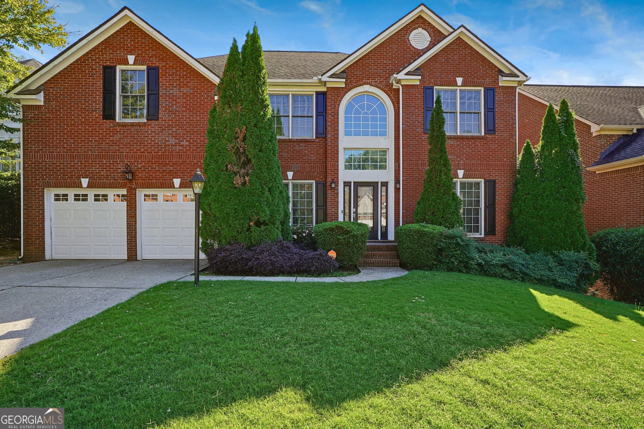 4 bedroom, 2.5 bathroom, 3,303 sq ft single family residence for sale at 1644 Omara Lane, Smyrna, GA 30082 — photo 1 of 31