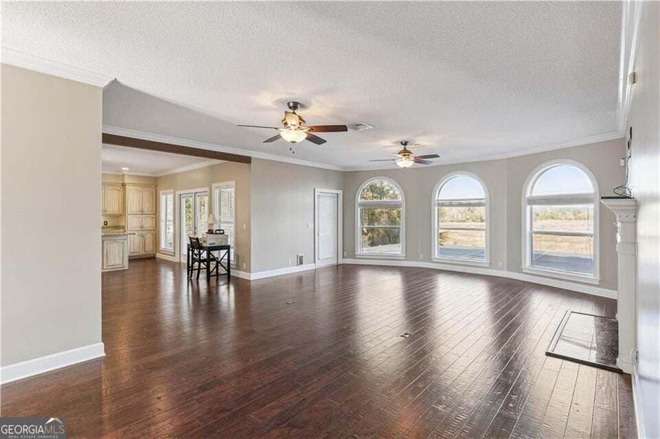 7 bedroom, 3.5 bathroom, 4,469 sq ft single family residence for sale at 60 Laurel Grove Road, Brunswick, GA 31523 — photo 9