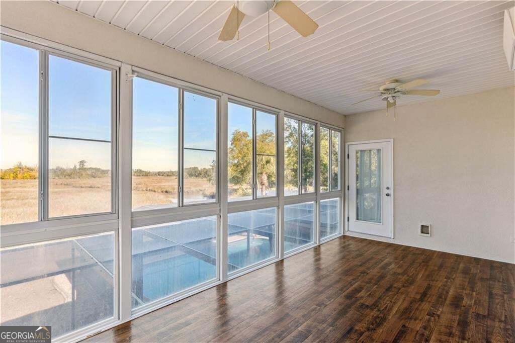 7 bedroom, 3.5 bathroom, 4,469 sq ft single family residence for sale at 60 Laurel Grove Road, Brunswick, GA 31523 — photo 10