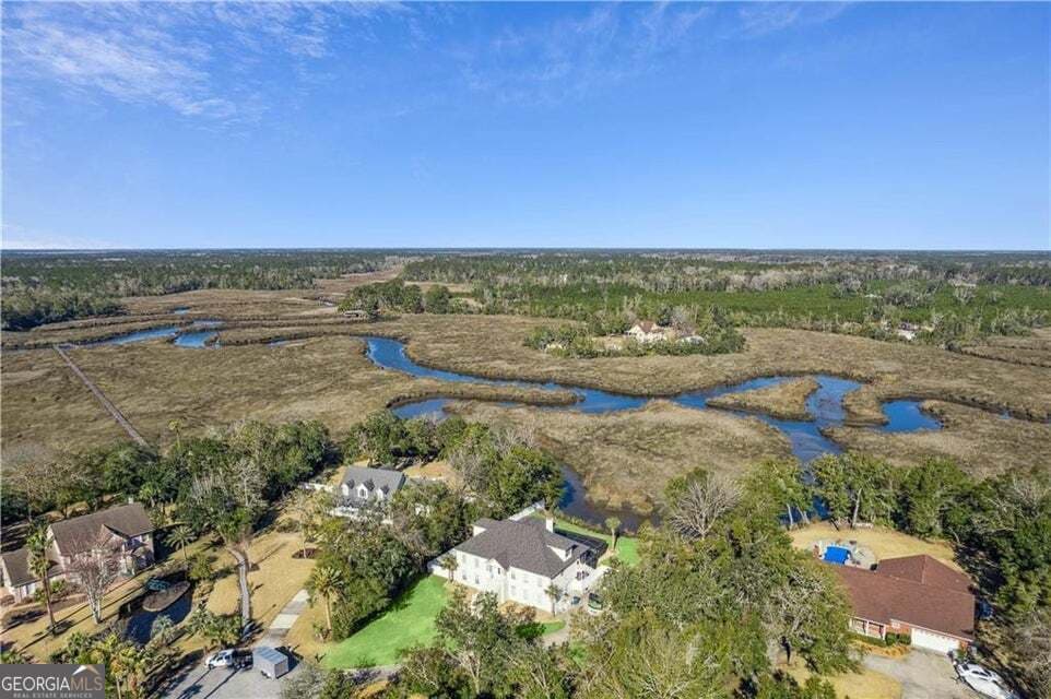 7 bedroom, 3.5 bathroom, 4,469 sq ft single family residence for sale at 60 Laurel Grove Road, Brunswick, GA 31523 — photo 4