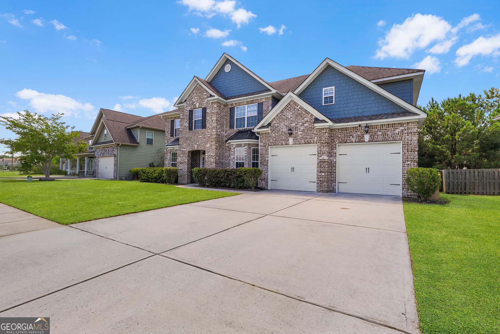 5 bedroom, 4 bathroom, 3,812 sq ft single family residence for sale at 139 Saddleclub Way, Guyton, GA 31312 — photo 2