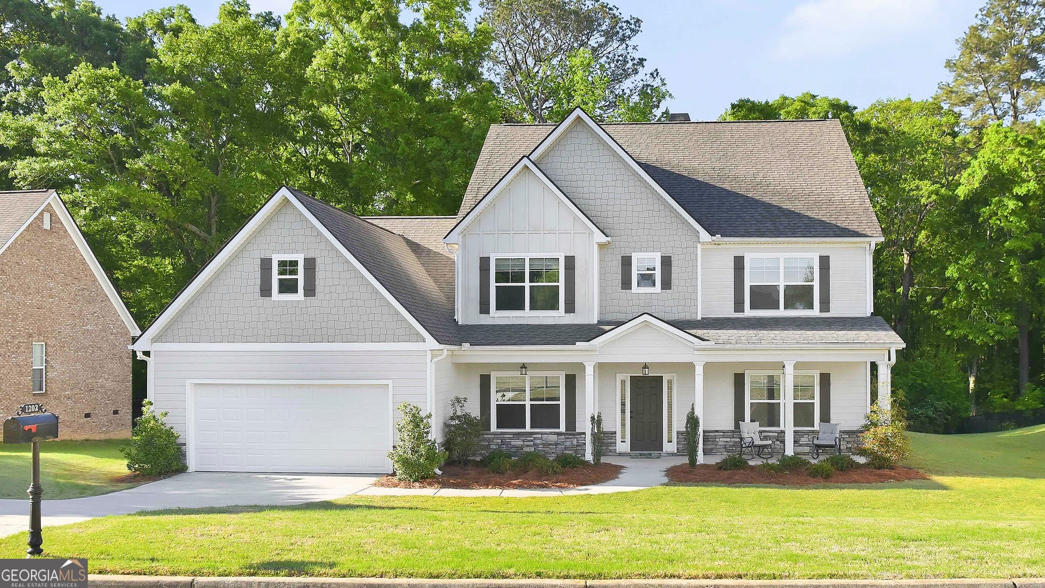 4 bedroom, 3.5 bathroom, 3,042 sq ft single family residence for sale at 1202 Knowles Alley, Griffin, GA 30224 — photo 2