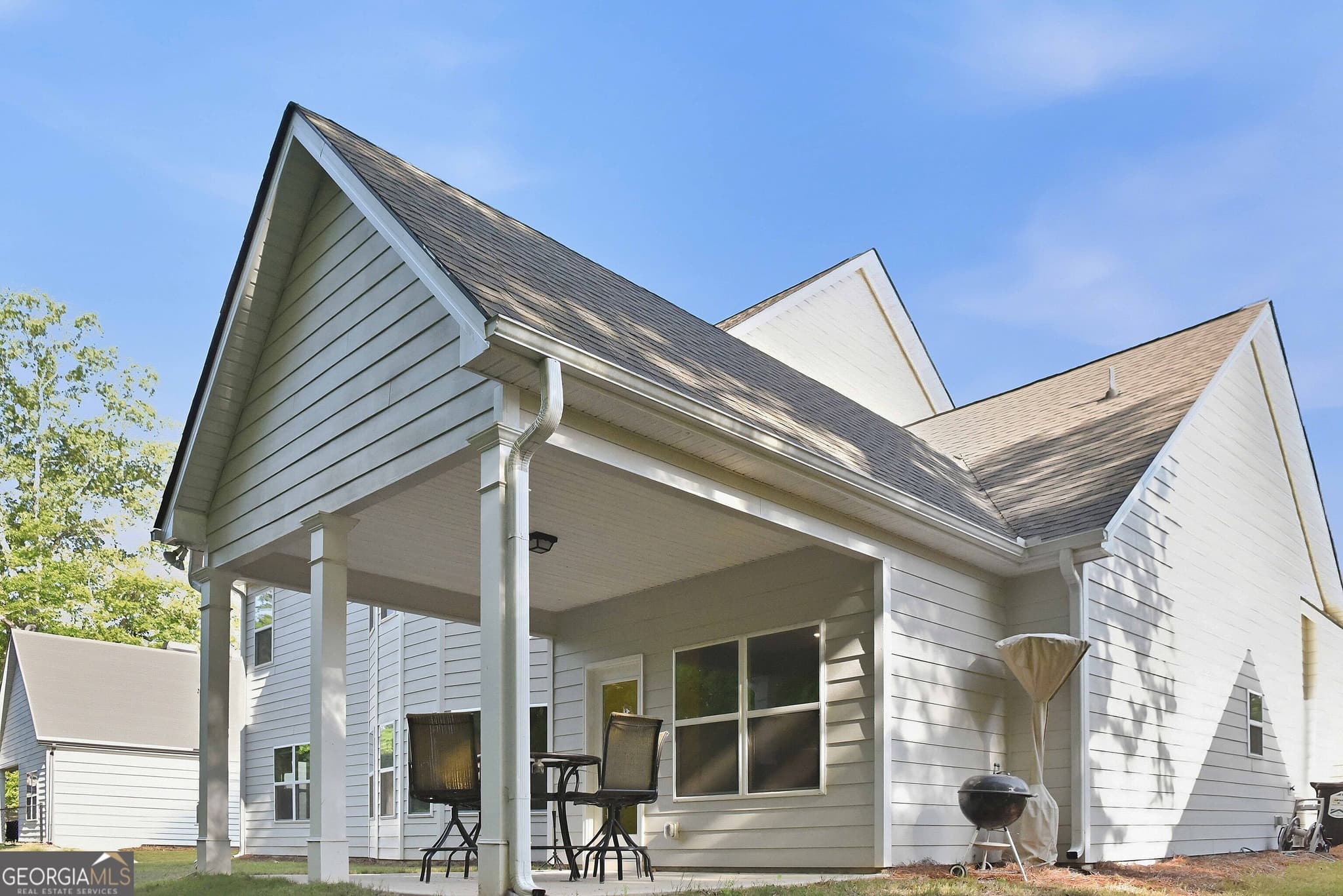 4 bedroom, 3.5 bathroom, 3,042 sq ft single family residence for sale at 1202 Knowles Alley, Griffin, GA 30224 — photo 3