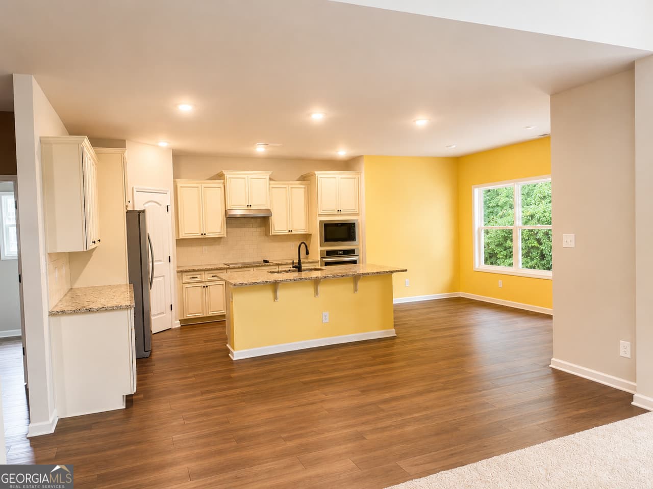 4 bedroom, 3.5 bathroom, 3,042 sq ft single family residence for sale at 1202 Knowles Alley, Griffin, GA 30224 — photo 9