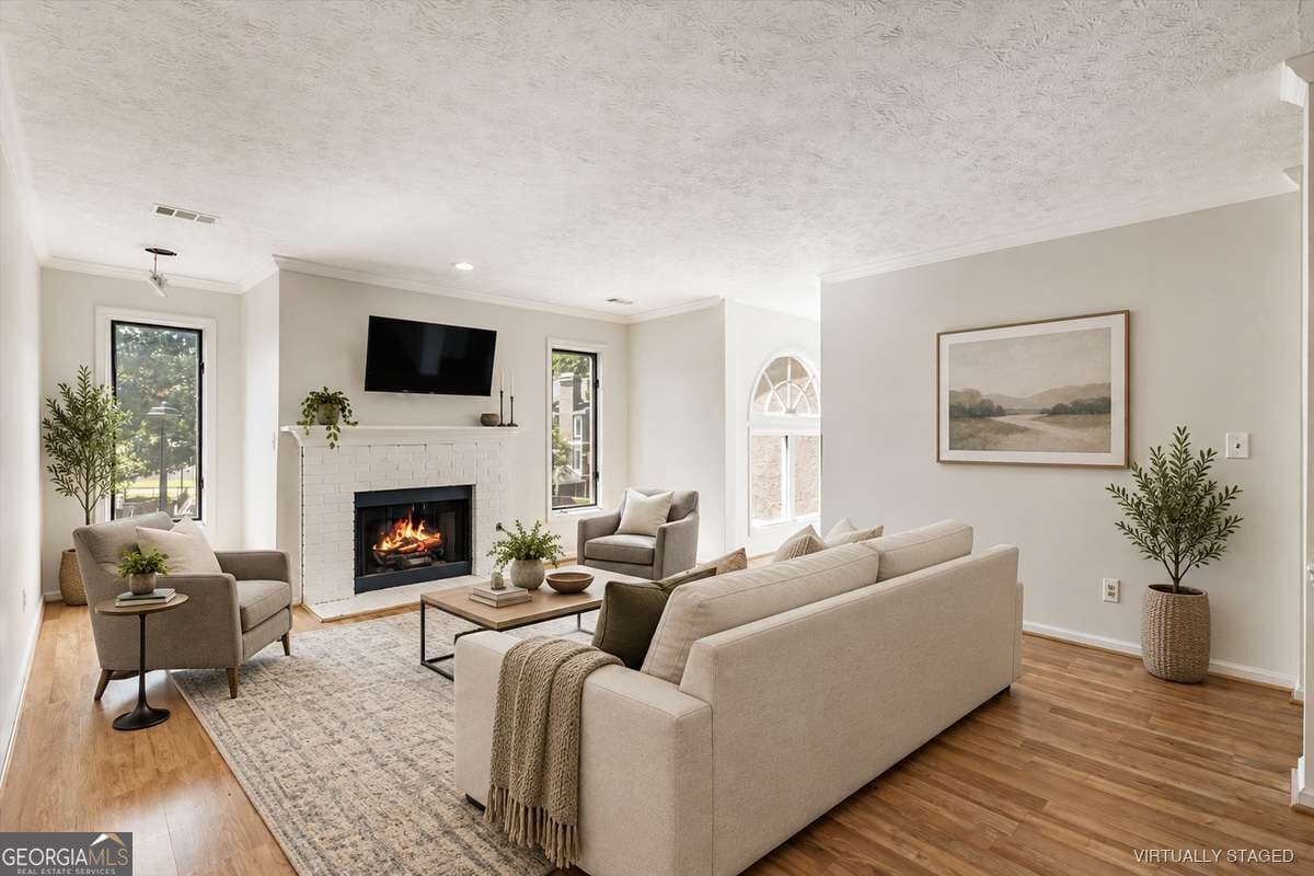 2 bedroom, 2 bathroom, 1,450 sq ft condominium for sale at 18 Normandy Court, Atlanta, GA 30324 — photo 1 of 32