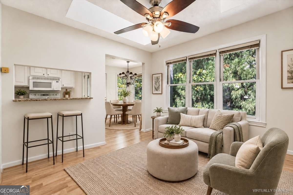 2 bedroom, 2 bathroom, 1,450 sq ft condominium for sale at 18 Normandy Court, Atlanta, GA 30324 — photo 5