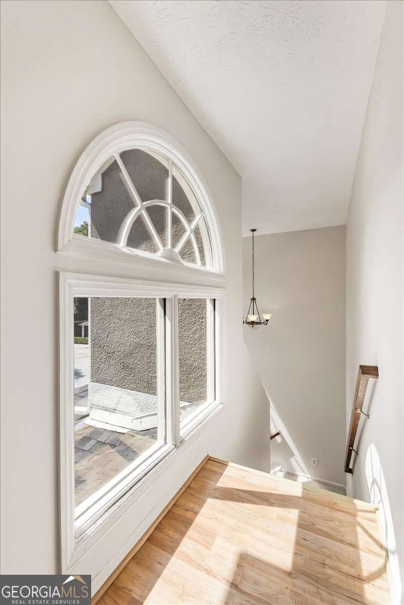 2 bedroom, 2 bathroom, 1,450 sq ft condominium for sale at 18 Normandy Court, Atlanta, GA 30324 — photo 9
