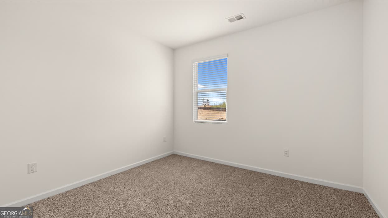 5 bedroom, 3.5 bathroom, 2,511 sq ft single family residence for sale at 115 Champlain Road, Hoschton, GA 30548 — photo 9