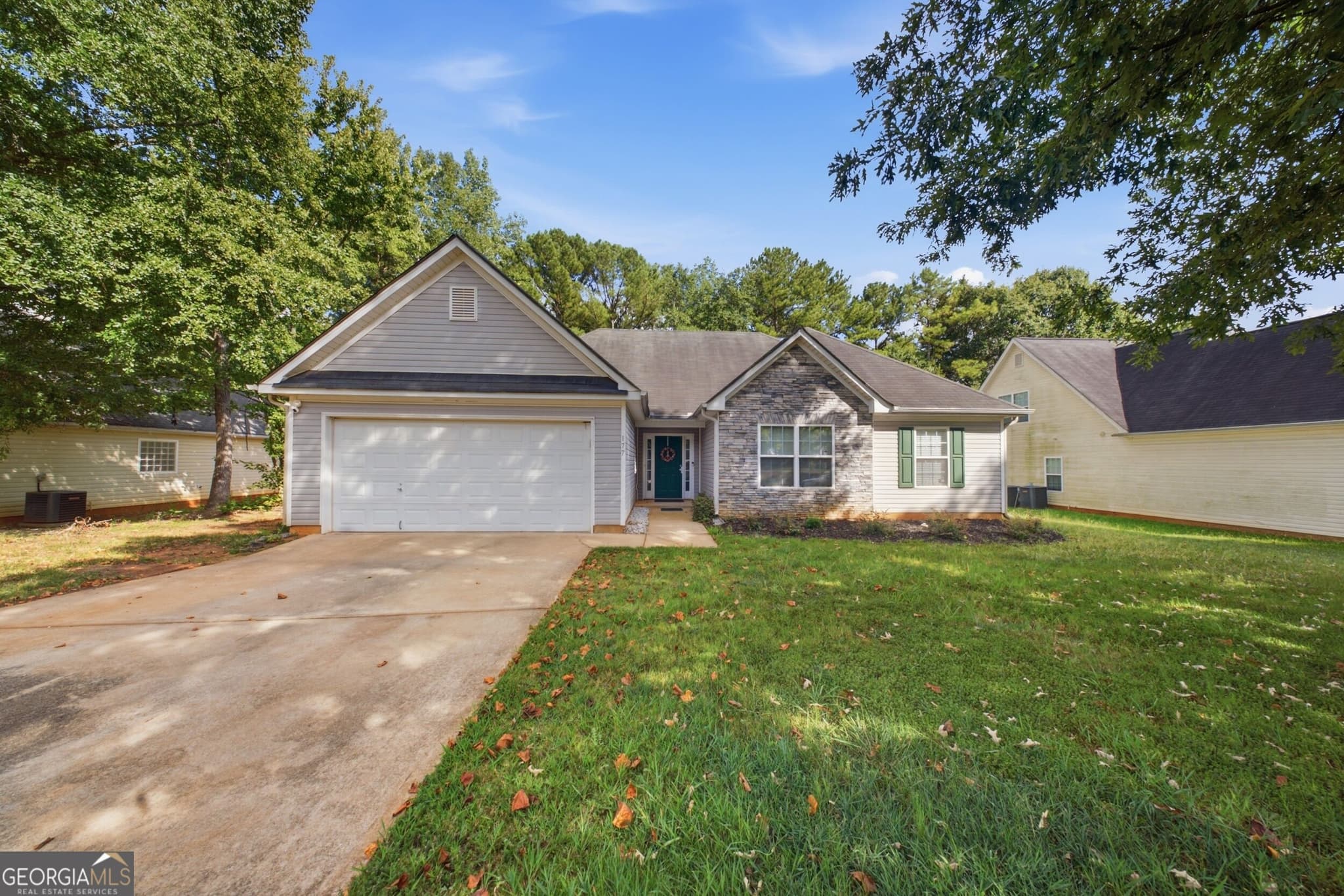 3 bedroom, 2 bathroom, 1,588 sq ft single family residence for sale at 177 Revolutionary Drive, Hampton, GA 30228 — photo 1 of 30