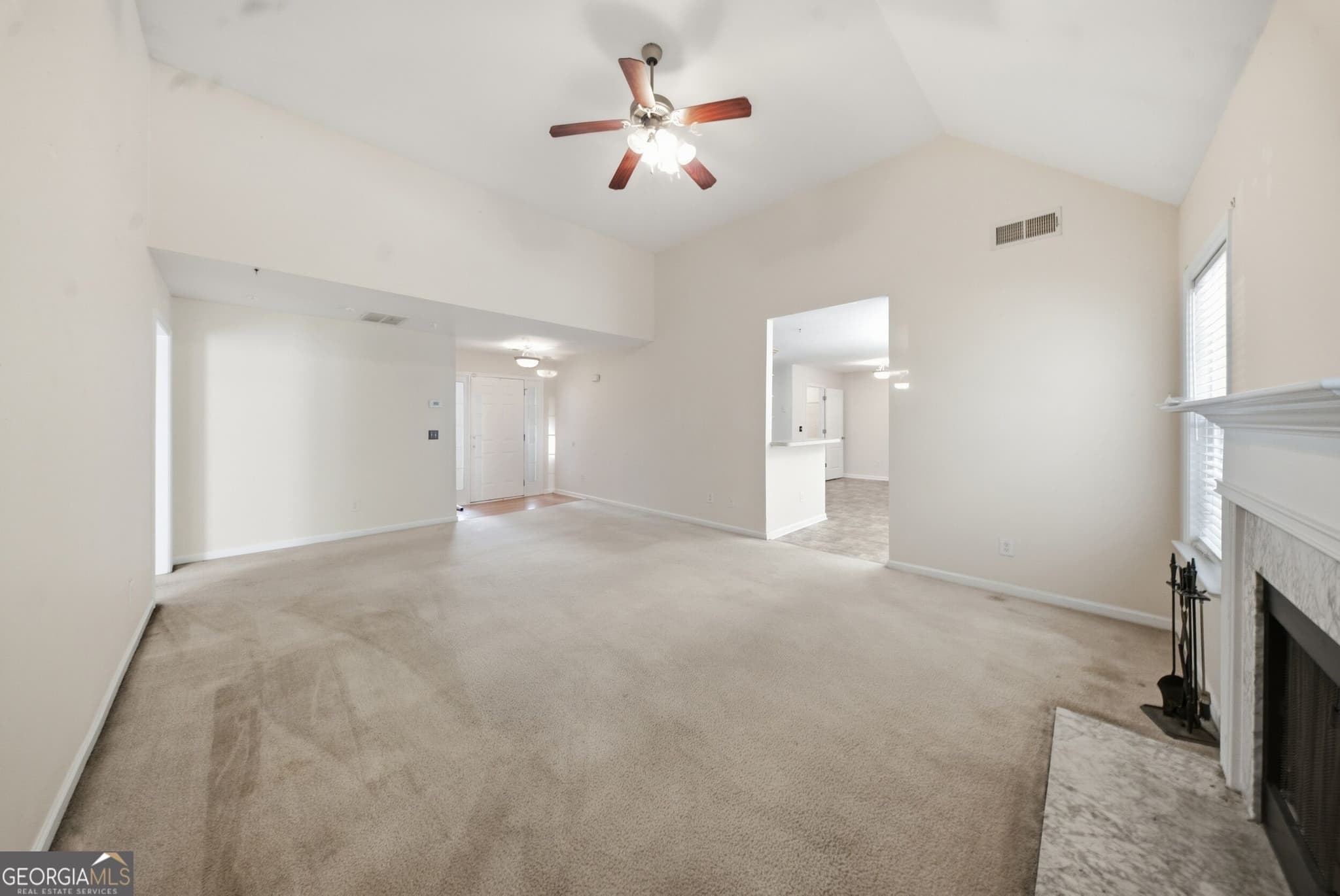 3 bedroom, 2 bathroom, 1,588 sq ft single family residence for sale at 177 Revolutionary Drive, Hampton, GA 30228 — photo 4
